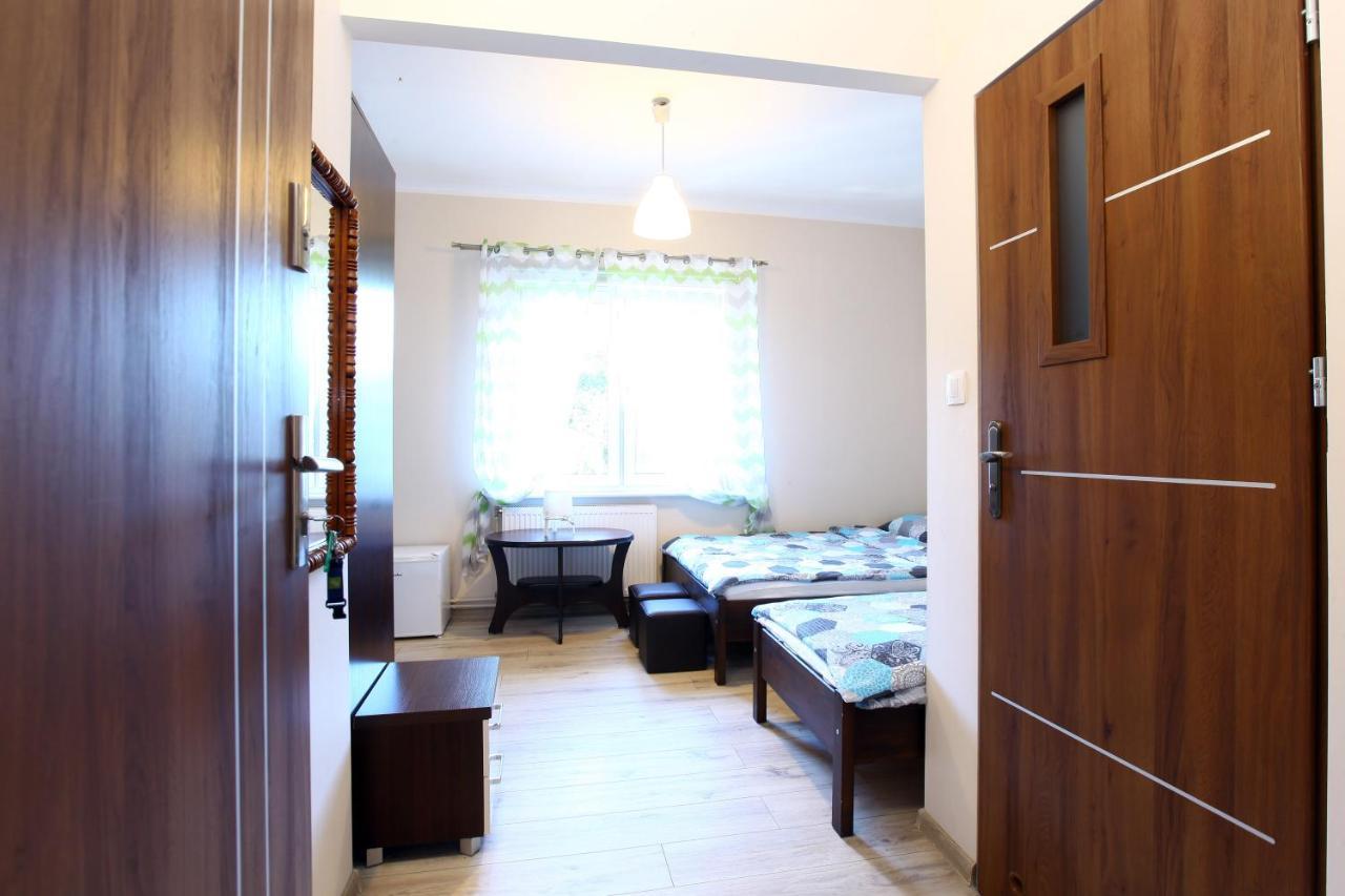 Pod Kasztanem Apartment Lubin  Bagian luar foto